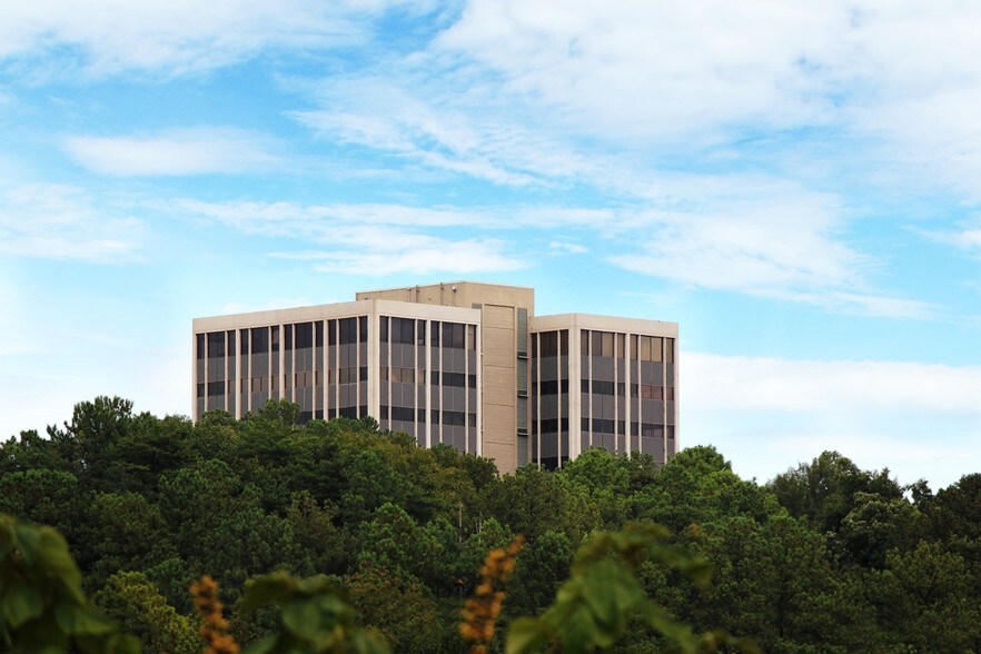 More Photos Of 530 Beacon Pky W, Birmingham Office For Sale