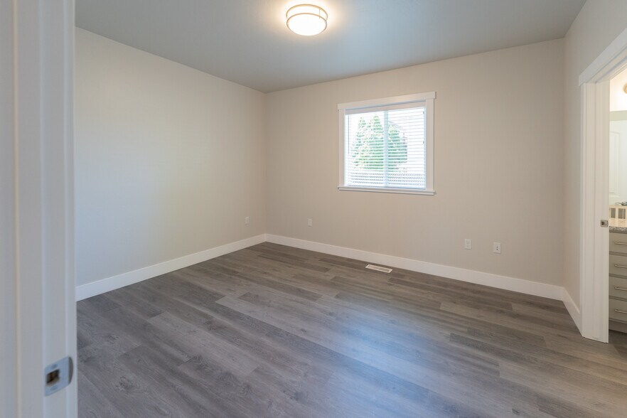 More Photos Of 509-523 Rose St N, Twin Falls Apartments For Sale