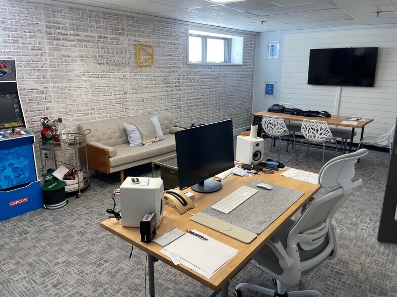 More Photos Of 192 E Bay St, Charleston Office Residential For Sale