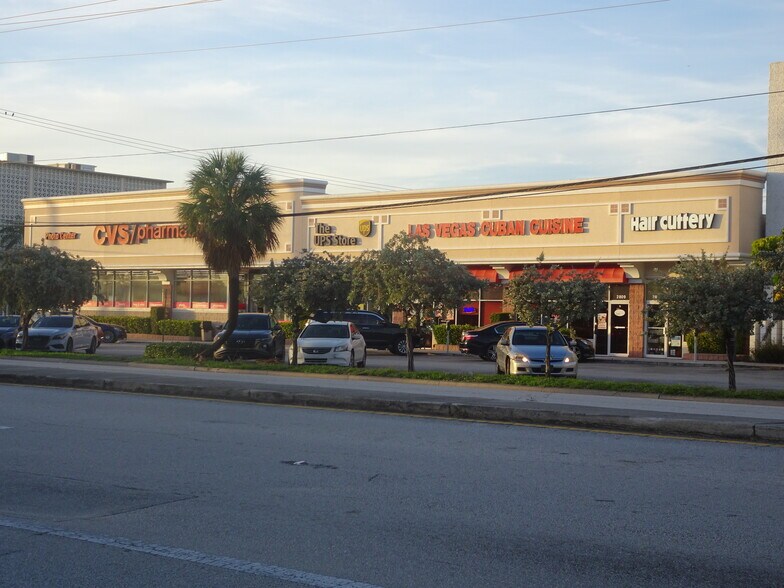More Photos Of 2826 E Oakland Park Blvd, Fort Lauderdale Office For Sale