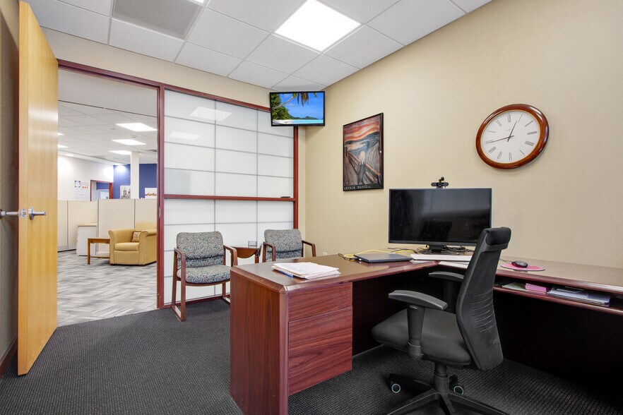 More Photos Of 60 Bryant Woods S, Amherst Medical For Sale