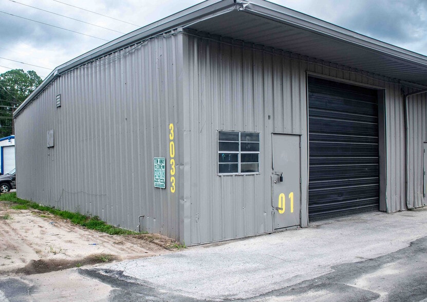More Photos Of 3033 NE 19th Dr, Gainesville Warehouse For Lease