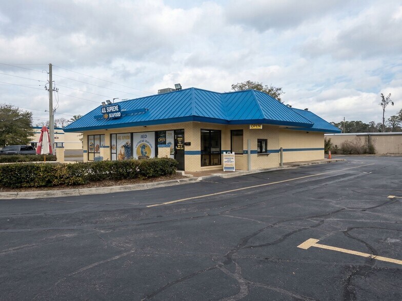 More Photos Of 9343 Lem Turner Rd, Jacksonville Fast Food For Sale