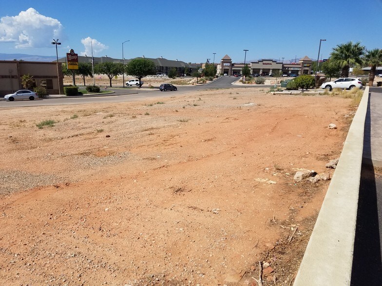 More Photos Of E 2720, St George Land For Sale