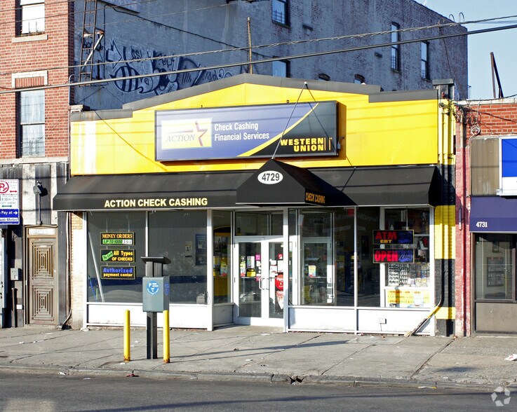 Primary Photo Of 4729 White Plains Rd, Bronx Storefront For Lease