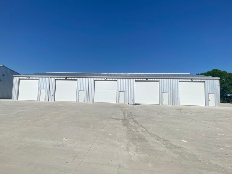 More Photos Of 5892 County Road 471, McKinney Unknown For Lease