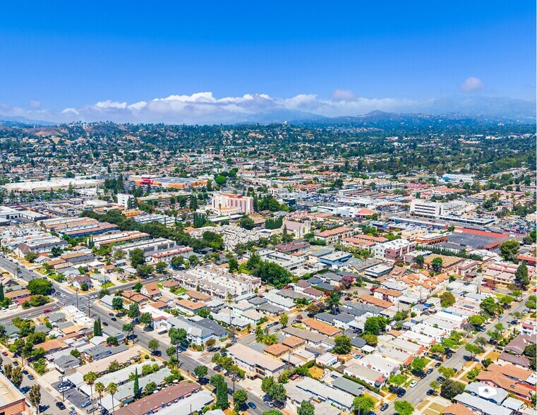 More Photos Of 221 S Bushnell Ave, Alhambra Multifamily For Sale