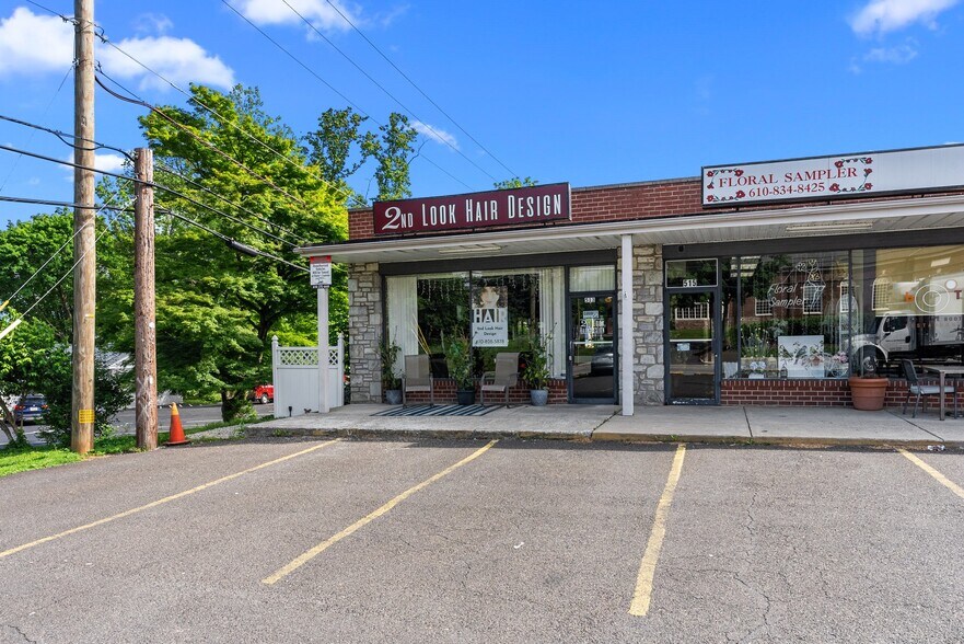 More Photos Of 513-519 Germantown Pike, Lafayette Hill Storefront For Lease