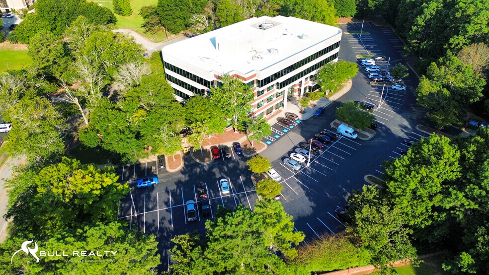 More Photos Of 1590 Adamson Pky, Morrow Office For Lease