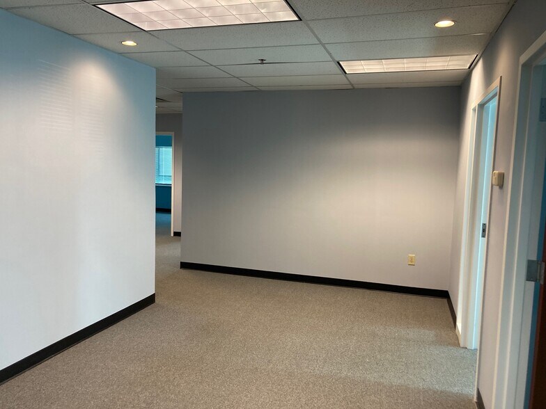 More Photos Of 855 Route 146, Clifton Park Office For Lease