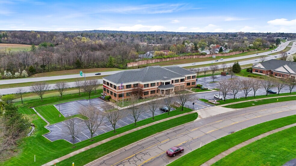 More Photos Of 7501 Paragon Rd, Dayton Office For Lease