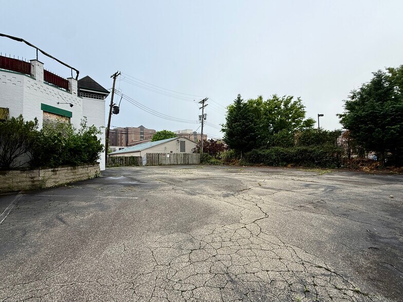 More Photos Of 5242 Baum Blvd, Pittsburgh Land For Sale