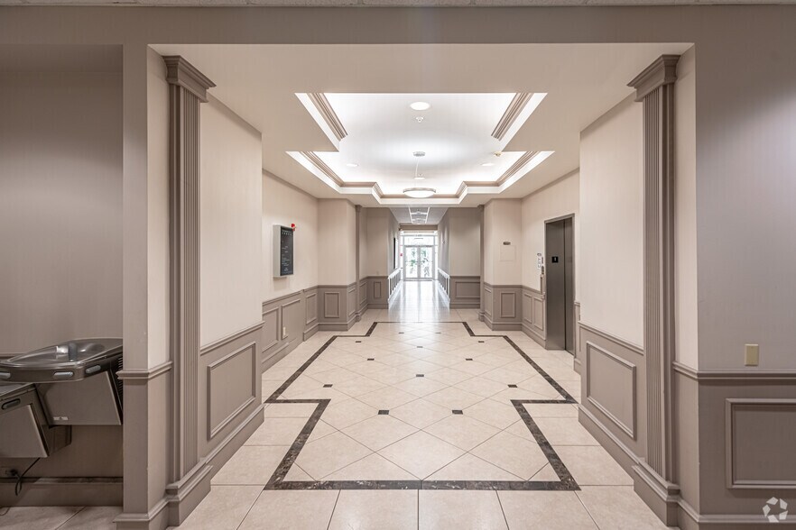 More Photos Of 7800 Congress Ave, Boca Raton Office For Lease