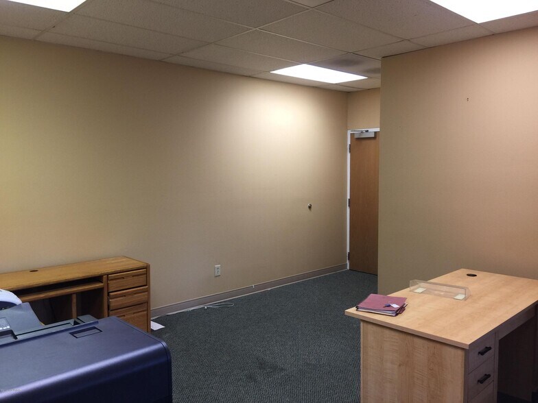 More Photos Of 1225 E International St, Anchorage Office For Lease