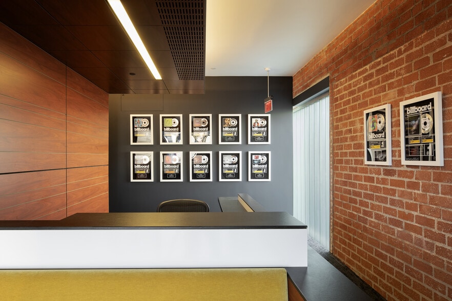 More Photos Of 1630 Euclid St, Santa Monica Loft Creative Space For Lease