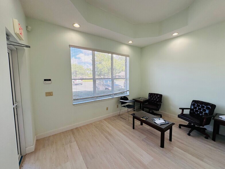 More Photos Of 6282 Dupont Station Ct, Jacksonville Medical For Lease