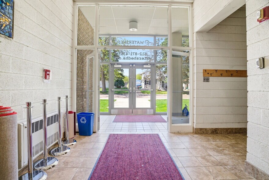 More Photos Of 6541 16TH Ave S, Richfield Schools For Lease
