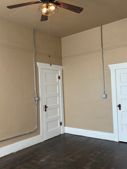 More Photos Of 130 W Bridge St, Hotchkiss Storefront Retail Residential For Sale