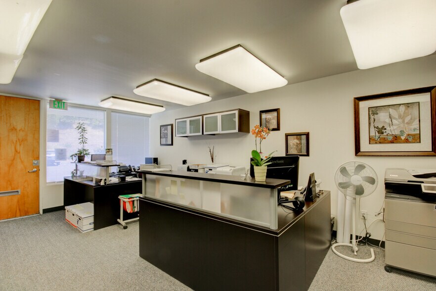 More Photos Of 1615 Hill Rd, Novato Medical For Lease