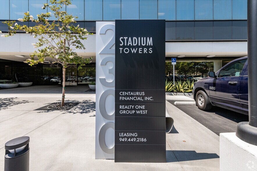 More Photos Of 2300 E Katella Ave, Anaheim Office For Lease