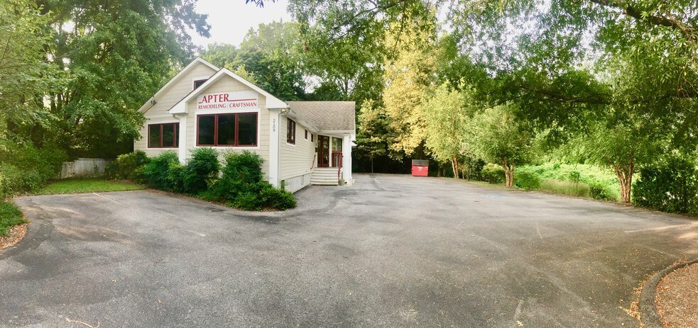 Primary Photo Of 2109 Forest Dr, Annapolis Showroom For Sale