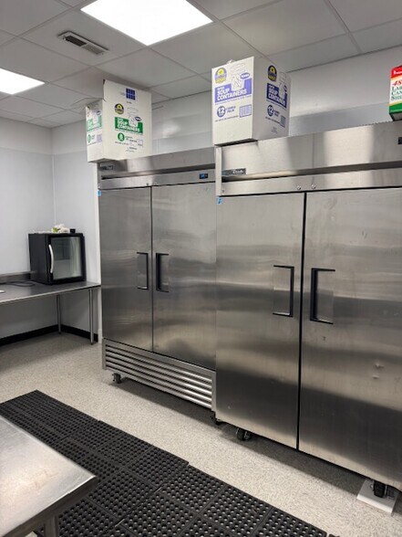 More Photos Of 93-101 Center St, Shelton Apartments For Lease