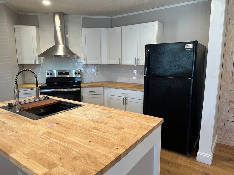 More Photos Of 4816 N US Highway 441, Lake City Manufactured Housing Mobile Home Park For Sale