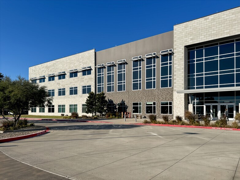 More Photos Of 6800 Weiskopf Ave, McKinney Coworking Space