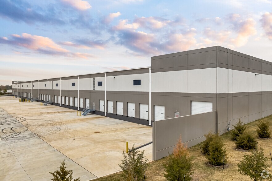 More Photos Of Jubilee Lane & Stonewall Drive, Lewisville Unknown For Lease