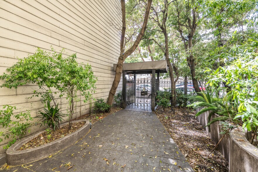 More Photos Of 189 Magnolia St, San Francisco Apartments For Sale