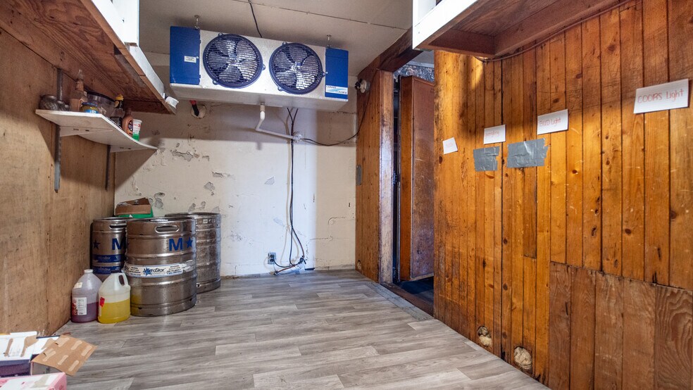 More Photos Of 2862 Route 38, Emlenton Bar For Sale