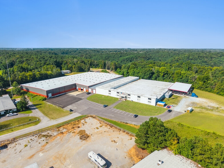 More Photos Of 25400 Industrial Park Rd, Ardmore Manufacturing For Sale