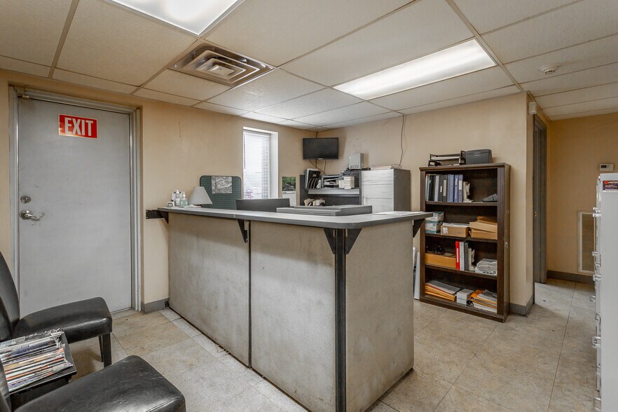 More Photos Of 13543 Back Valley Rd, Sale Creek Manufacturing For Sale