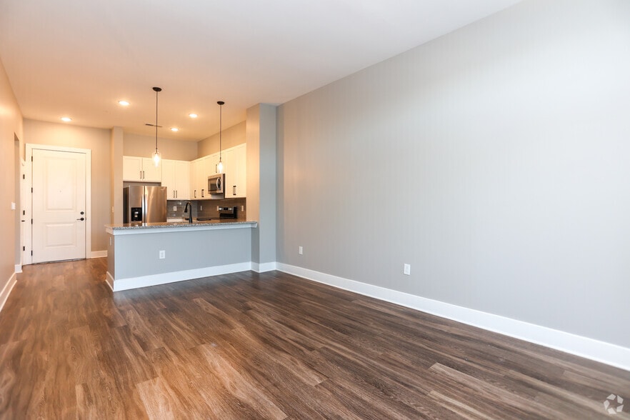 More Photos Of 201 N Church St, Mooresville Apartments For Sale