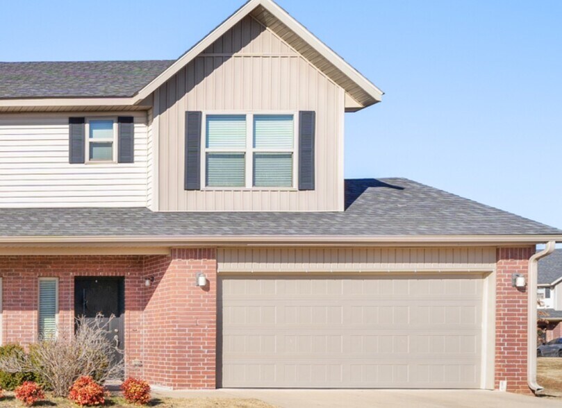 More Photos Of 2701 W Shasta Rd, Rogers Multifamily For Sale