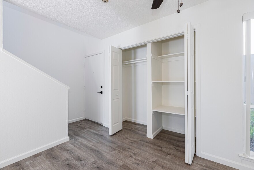 More Photos Of 1158 Humboldt St, Santa Rosa Apartments For Sale