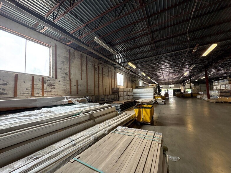 More Photos Of 6103 State Route 446, Canfield Warehouse For Lease