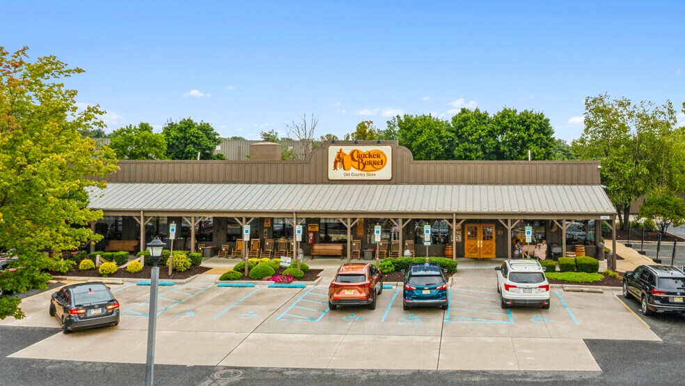 More Photos Of 110 Hancock Ln, Mount Holly Restaurant For Sale