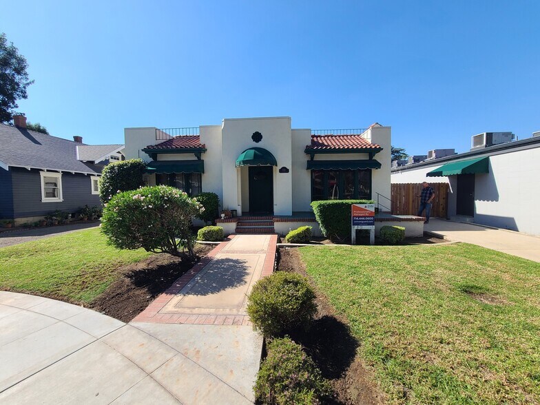 More Photos Of 454 S Glassell St, Orange Multifamily For Sale