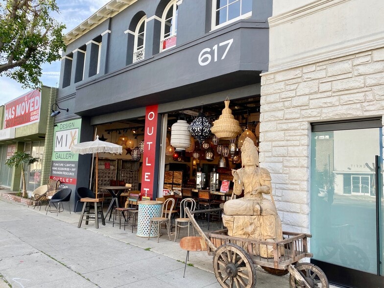 More Photos Of 619 S La Brea Ave, Los Angeles Storefront Retail Residential For Lease