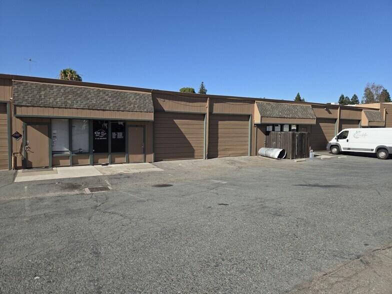More Photos Of 895 Howe Rd, Martinez Manufacturing For Sale