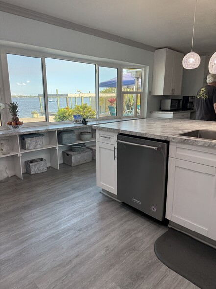 More Photos Of 6557 US Highway 1, Rockledge Flex For Sale