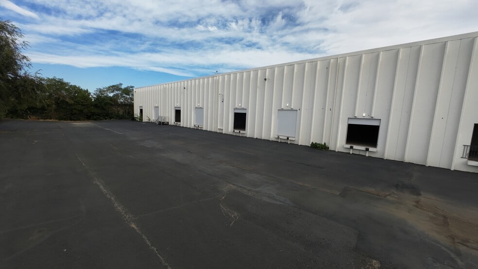 More Photos Of 2153 S Wabash St, Denver Warehouse For Lease