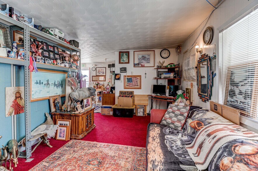 More Photos Of 75 N Market St, Keenesburg Storefront For Sale