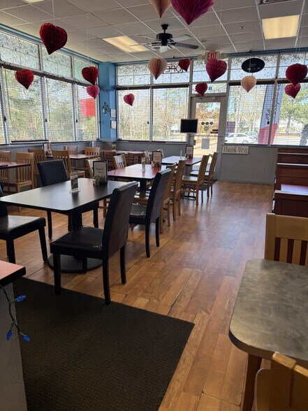 More Photos Of 13609 Carrollton Blvd, Carrollton General Retail For Sale