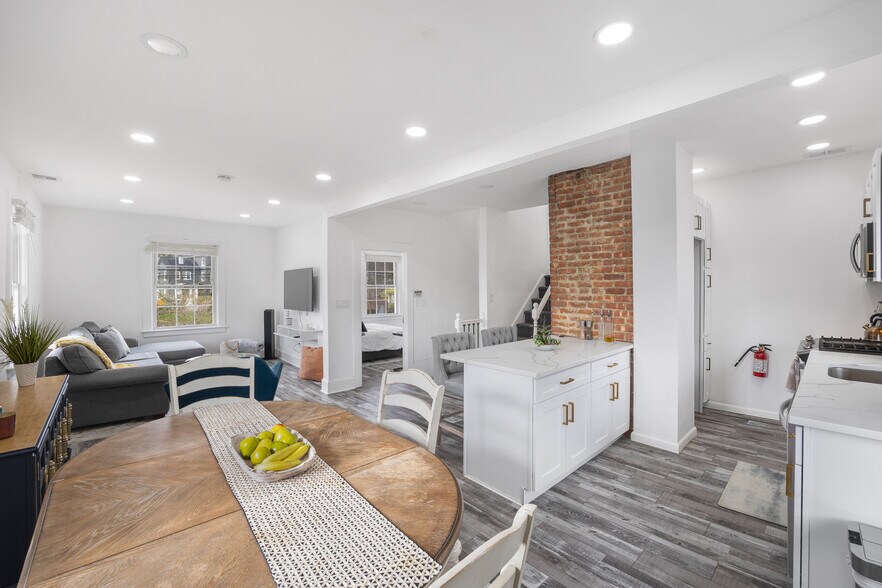 More Photos Of 969 Broad St, Bloomfield Office For Sale
