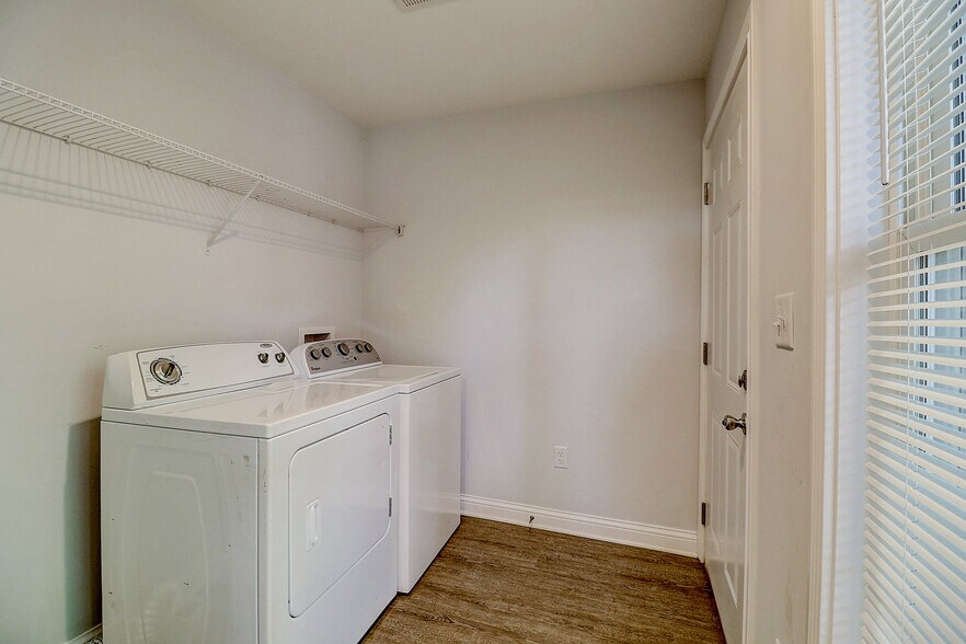 More Photos Of , Indianapolis Multifamily For Sale