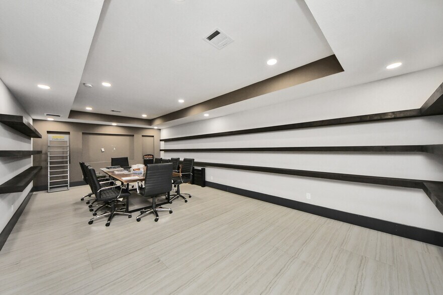 More Photos Of 5310 Logston Ln, Spring Flex For Sale