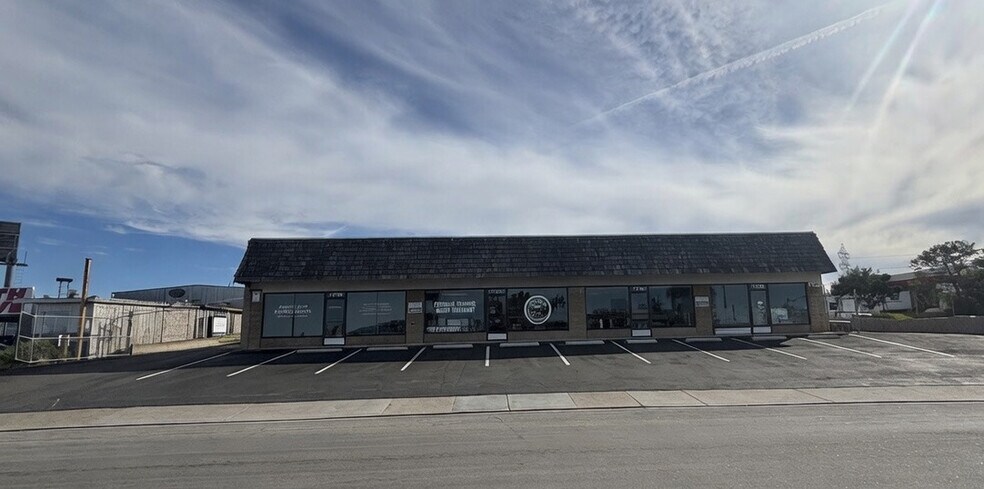 Primary Photo Of 7725-7739 Othello Ave, San Diego Service For Lease