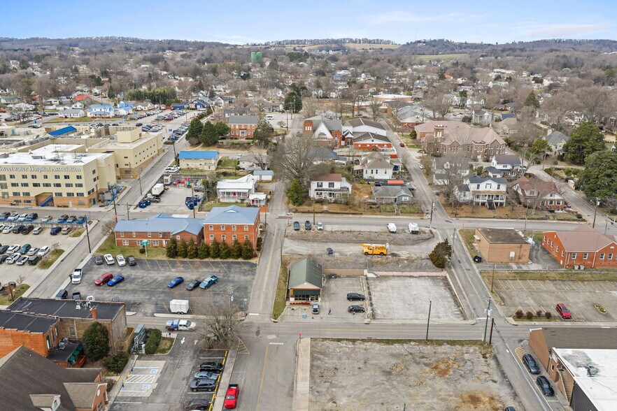 More Photos Of 501 N Oak St, Sweetwater Office For Sale